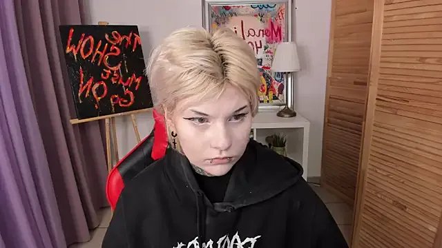 mekurisu from StripChat