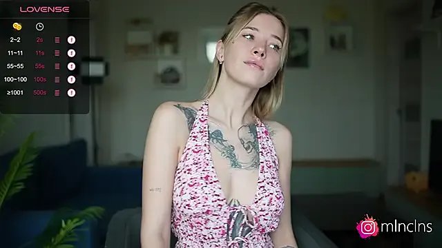 melanielwithu from StripChat