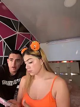 Melissa_coll from StripChat