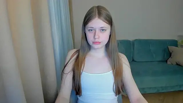  melissssa_bloom chat room