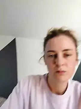 Melly4You from StripChat