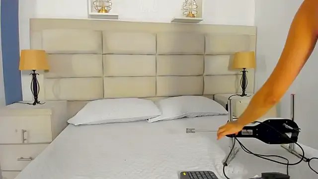 MelodyBliss from StripChat