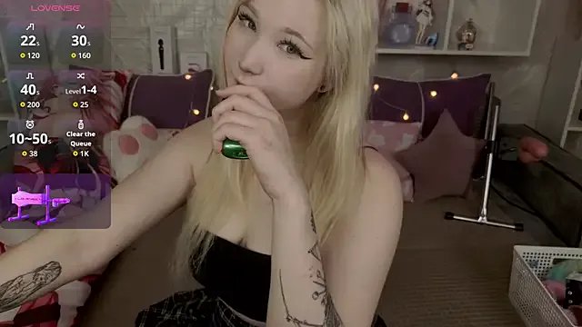  MeowkaKitty chat room