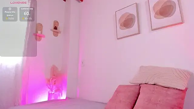 Mia_222 from StripChat