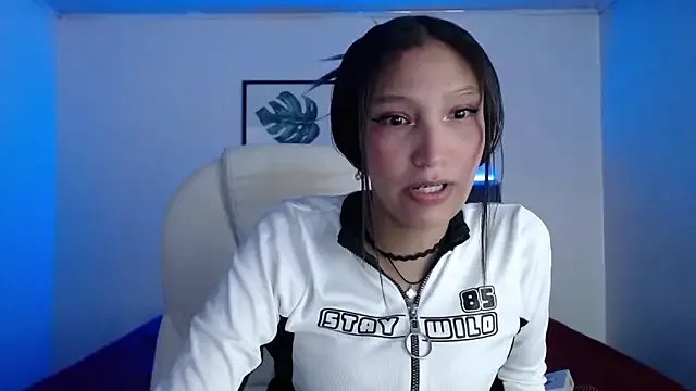 mia_collens from StripChat