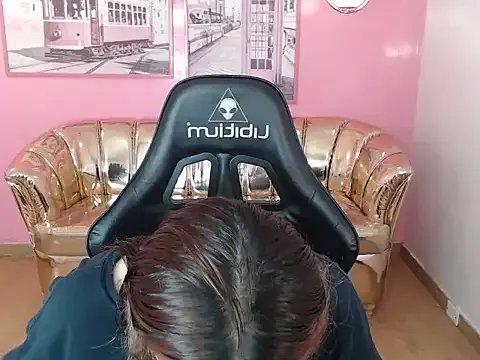 mia_foster_t from StripChat