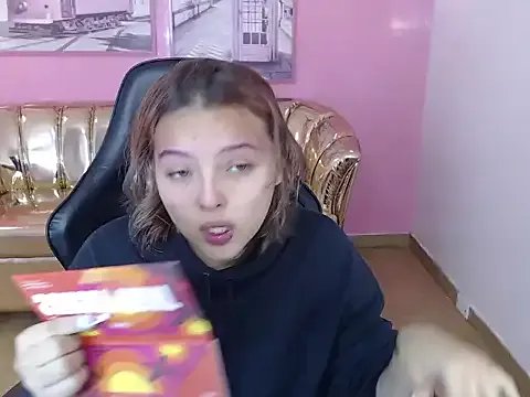 mia_foster_t from StripChat