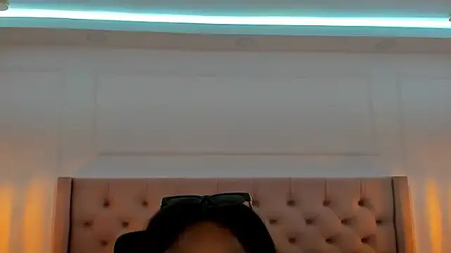 mia_schwarz from StripChat