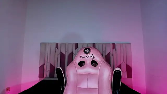 mia_stanfort from StripChat