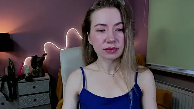 Mia_Tasty from StripChat