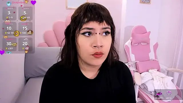 mia_yeager from StripChat