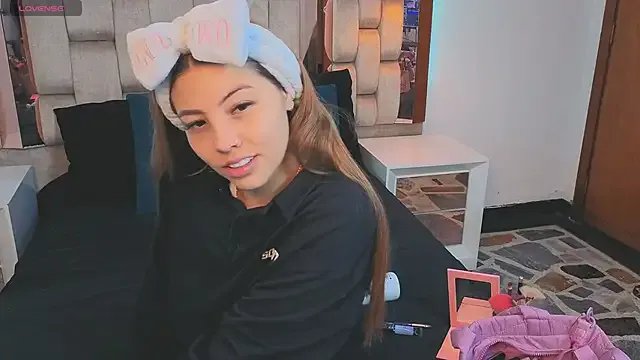 Miah_Stewart