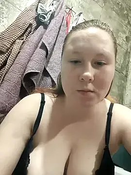 MiaKissy from StripChat