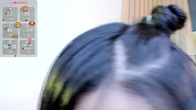 miel_gomez from StripChat