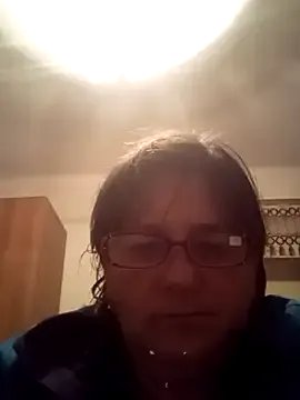 MilaCold5443 from StripChat