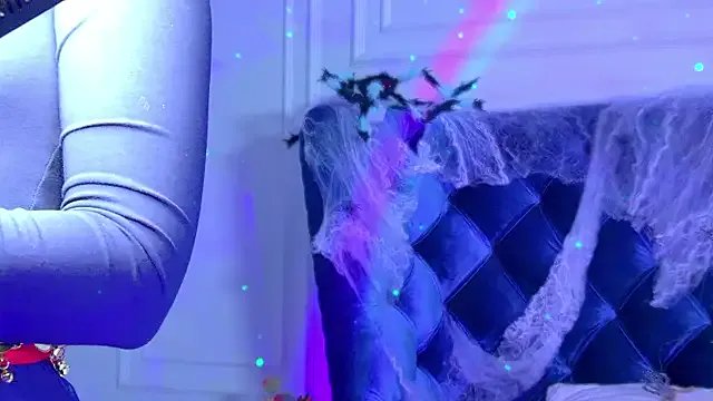 MilanaBalmain from StripChat