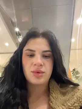 MiraReach from StripChat