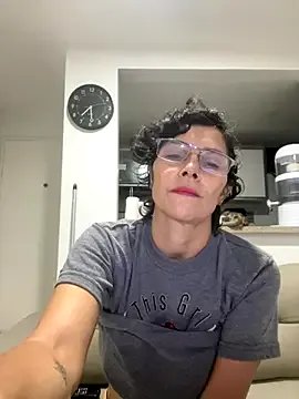 MireyaTorresGu from StripChat