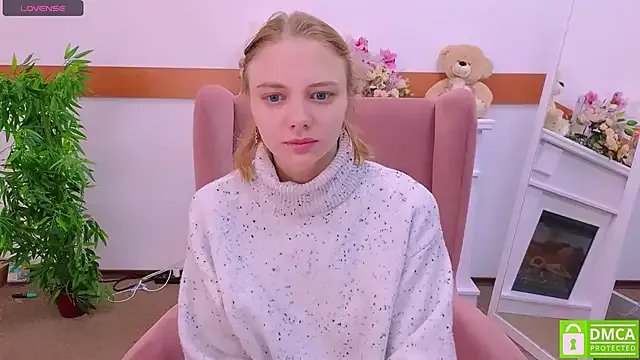  MirraBellanta chat room