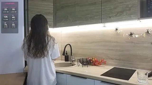 miss_bubbles_ from StripChat