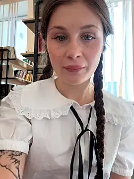 mmelicious from StripChat