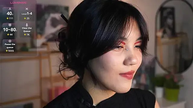 MoiraEger from StripChat