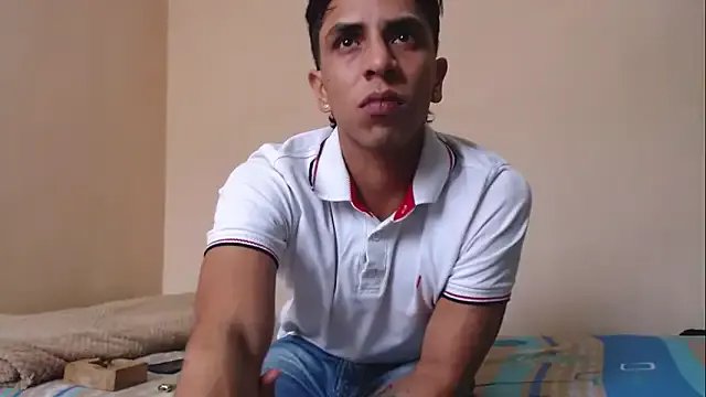 Monkey_uchiha777 from StripChat