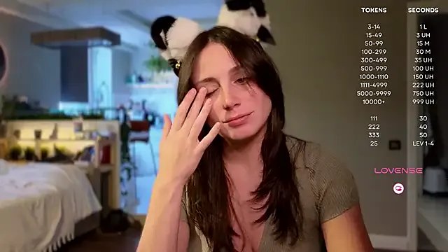 moon_deity_ from StripChat