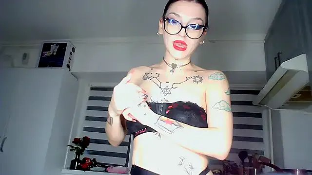 MoonAgnes from StripChat