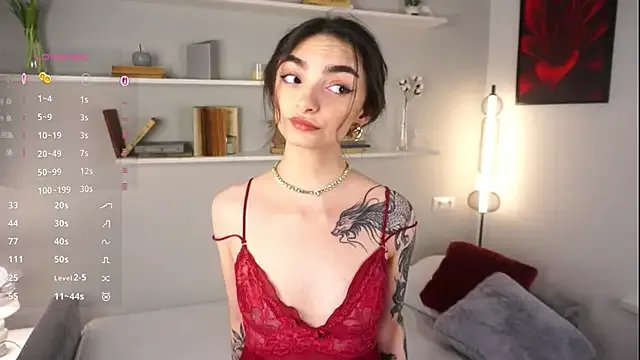 Morena_Dolce from StripChat