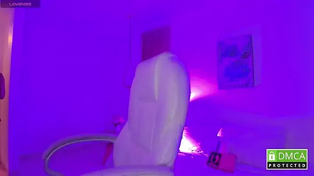 Nallah_ from StripChat