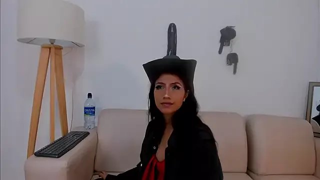 naomiii__ from StripChat