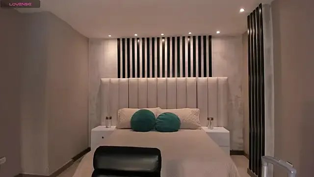 NataliaGaret from StripChat