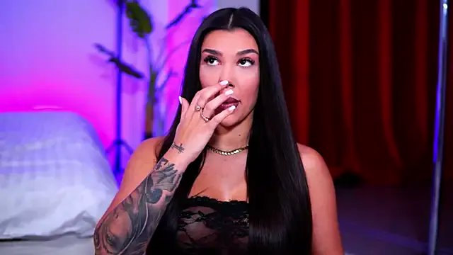 NatyDesiree from StripChat