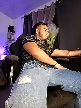 Naughty_Charly from StripChat