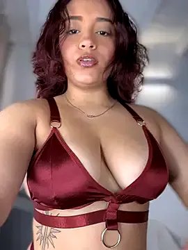 NaughtyNinnaXXX from StripChat