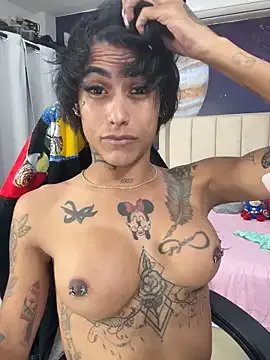 Nella_Dolls from StripChat