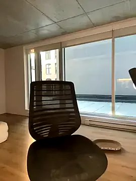 nerdynina from StripChat