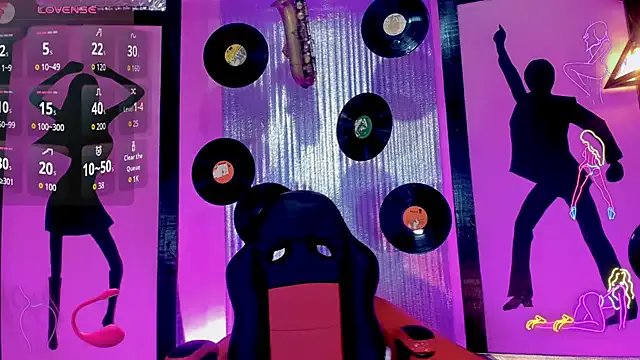 nickyminach_ from StripChat