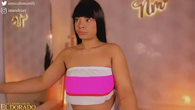 Nicolemorelli2 from StripChat