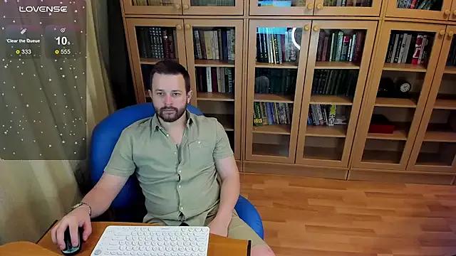 NikkiNSerdron from StripChat is Freechat