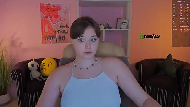 nikole_kitt from StripChat