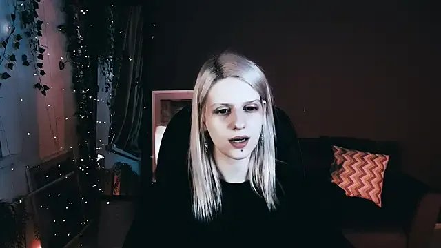 Noah_ElmerX from StripChat