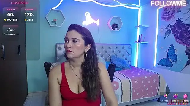 noelia_milf19 from StripChat