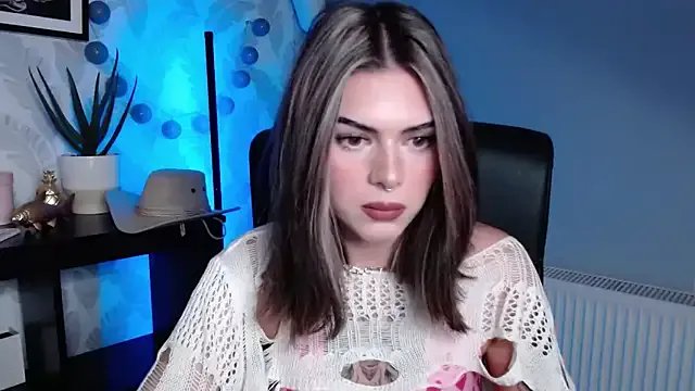 Nova_SIN from StripChat