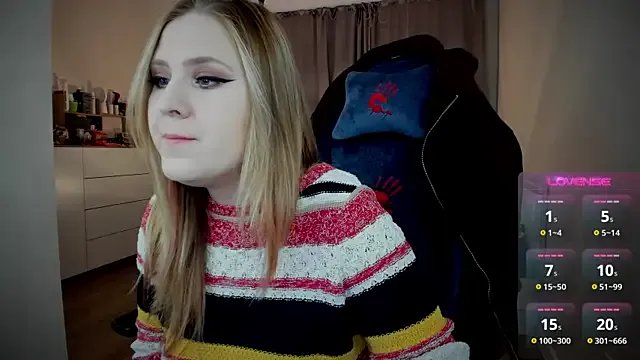 Olivia_Munk from StripChat