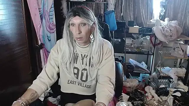 Ombeline1 from StripChat