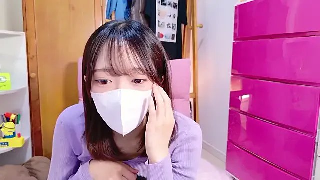 Oo_aki from StripChat