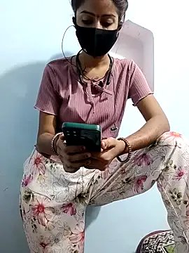 Payal_G from StripChat