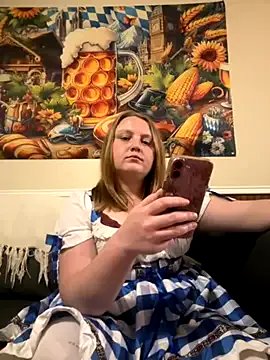 PhatAssBlond from StripChat